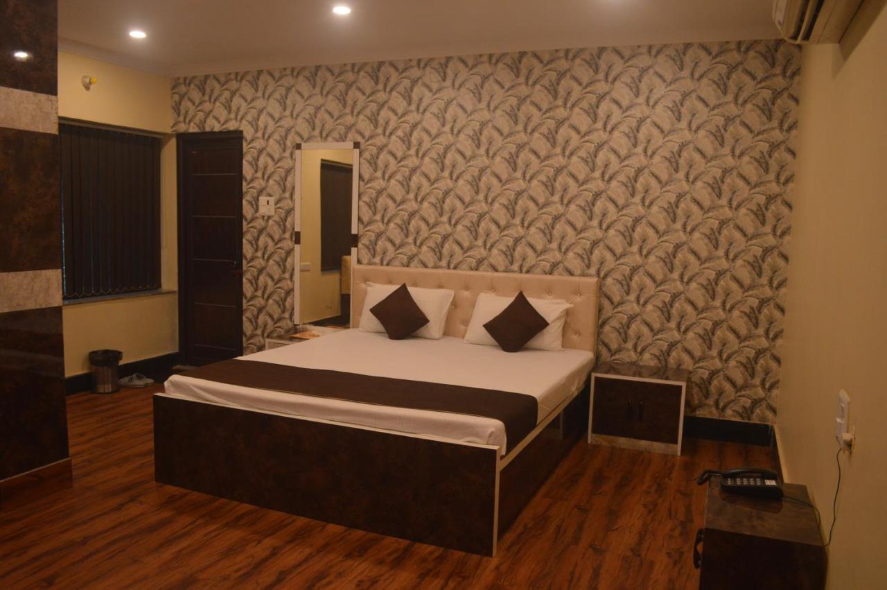 Hotel WB40 Durgāpur Buitenkant foto